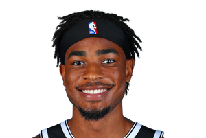 Nic Claxton