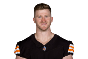 Dustin Hopkins headshot